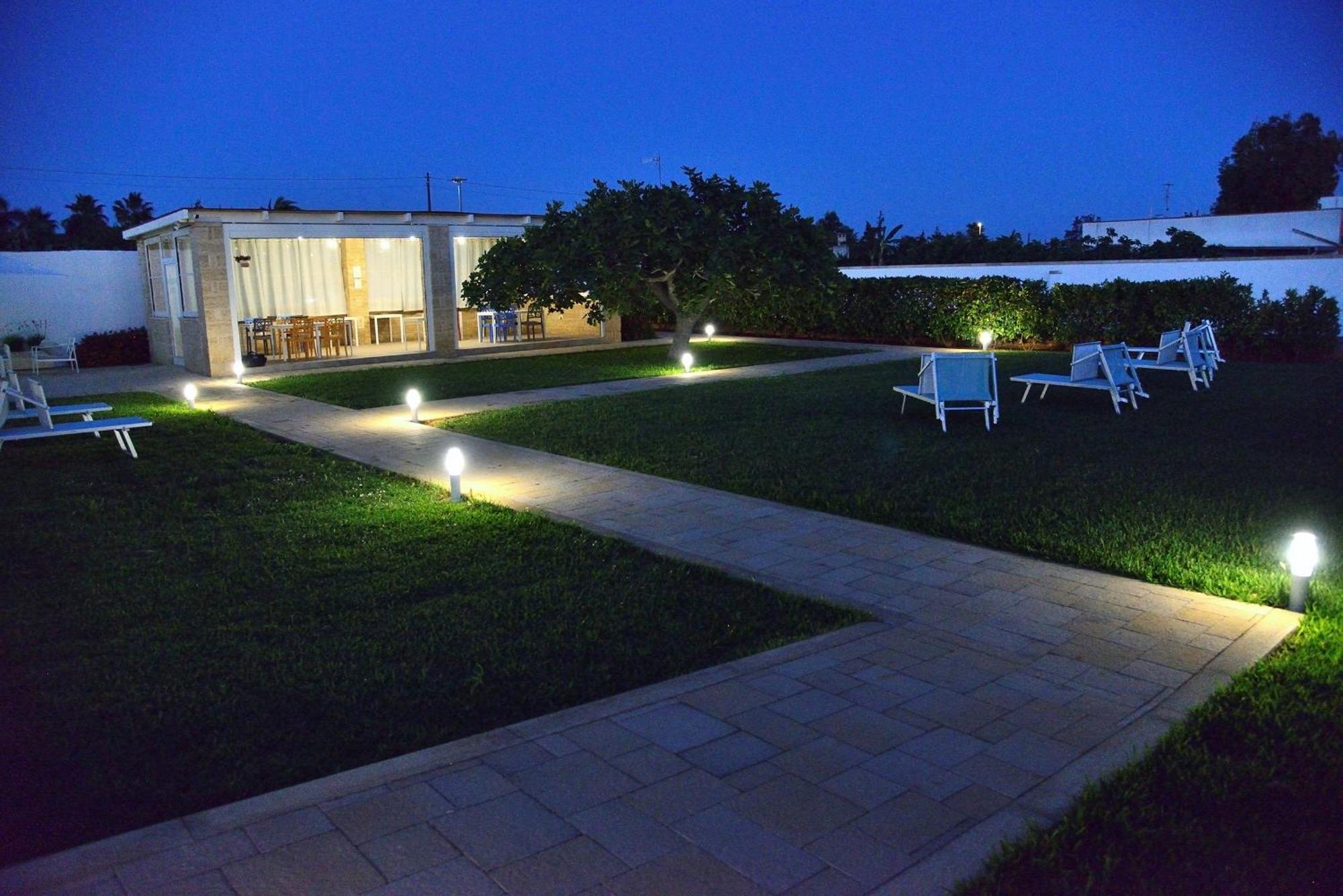 B&B Domus Terra Mare Torre San Giovanni Buitenkant foto